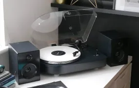 Black Camden Bluetooth Vinyl Record Turntable With Bookshelf Speakers by Steepletone