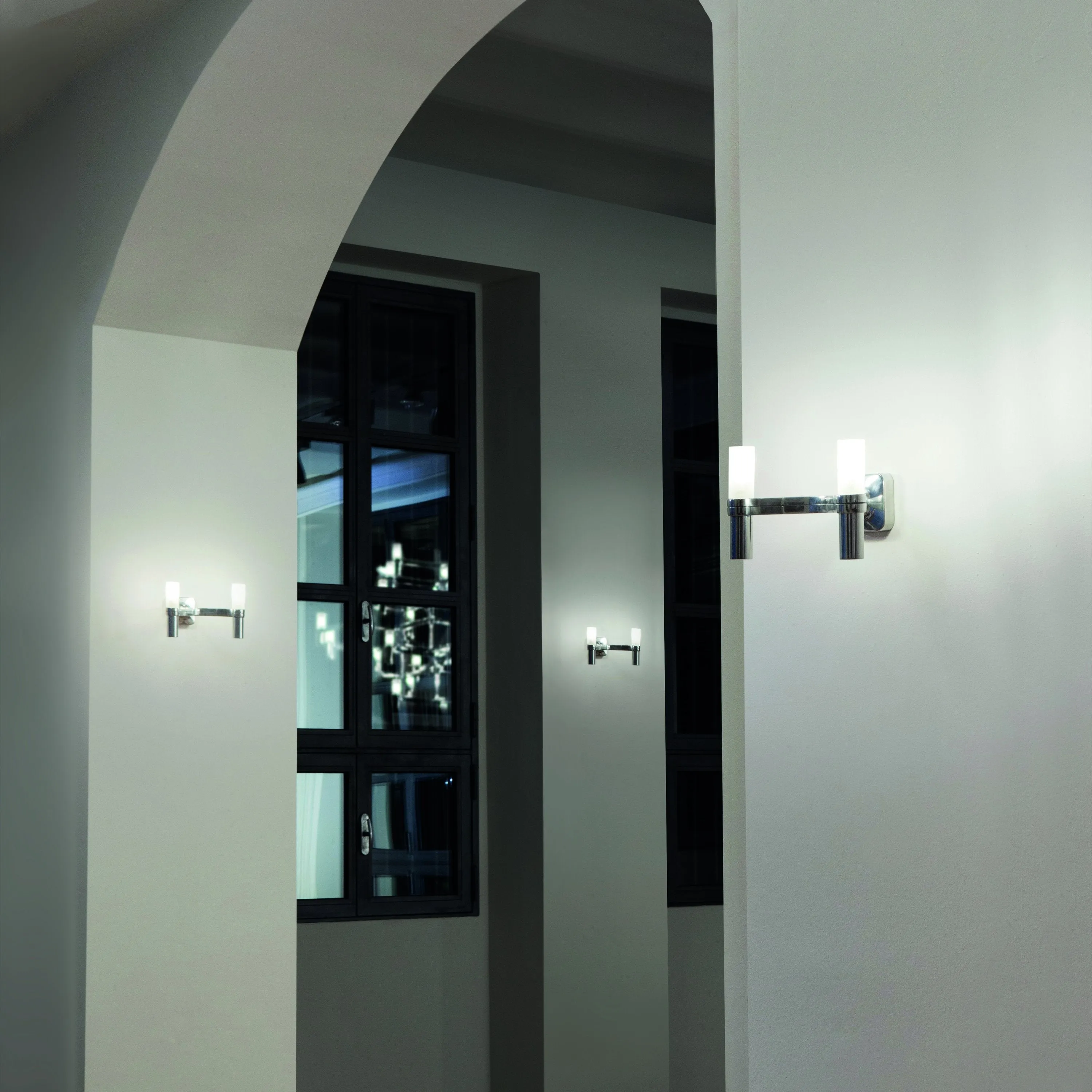 Crown 2 Wall Lamp