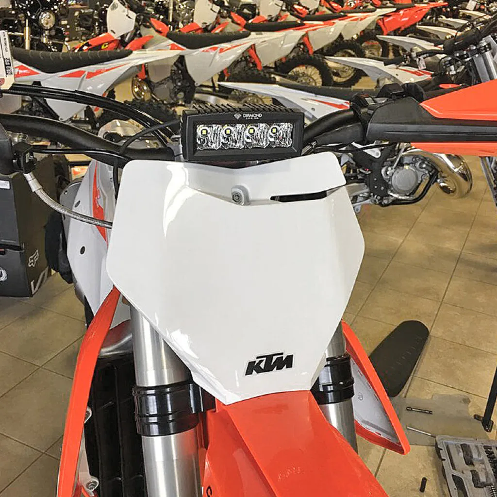 Diamond Universal Moto Light Bar Kit
