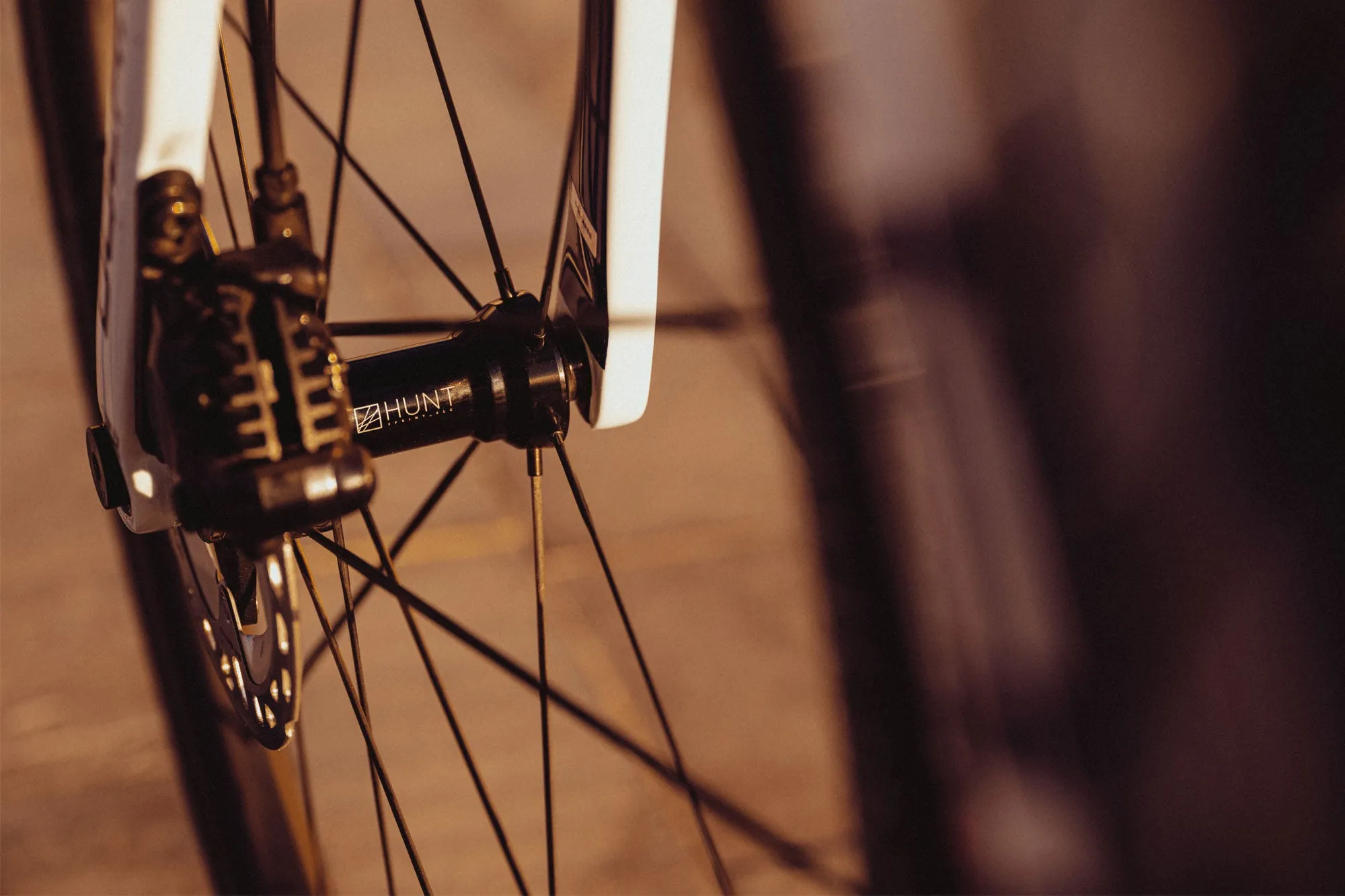 HUNT 44 UD Carbon Spoke Disc Wheelset