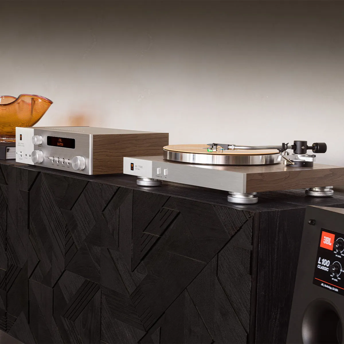 JBL CD350 Classic Compact Disc Player