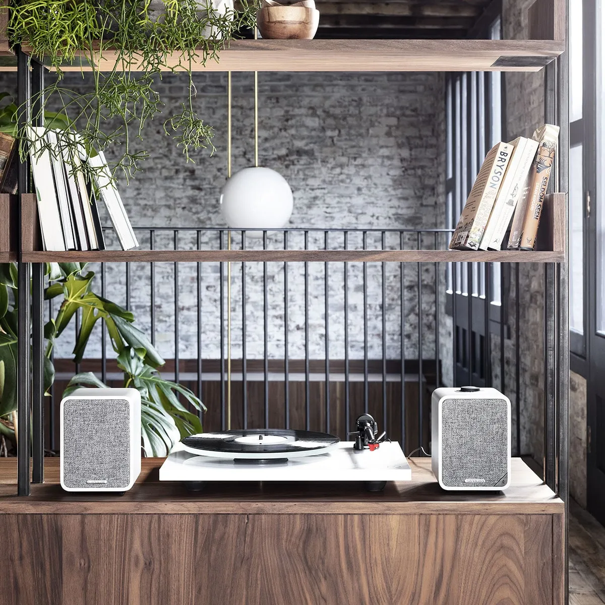 MR1 Mk2 Bluetooth Speaker System