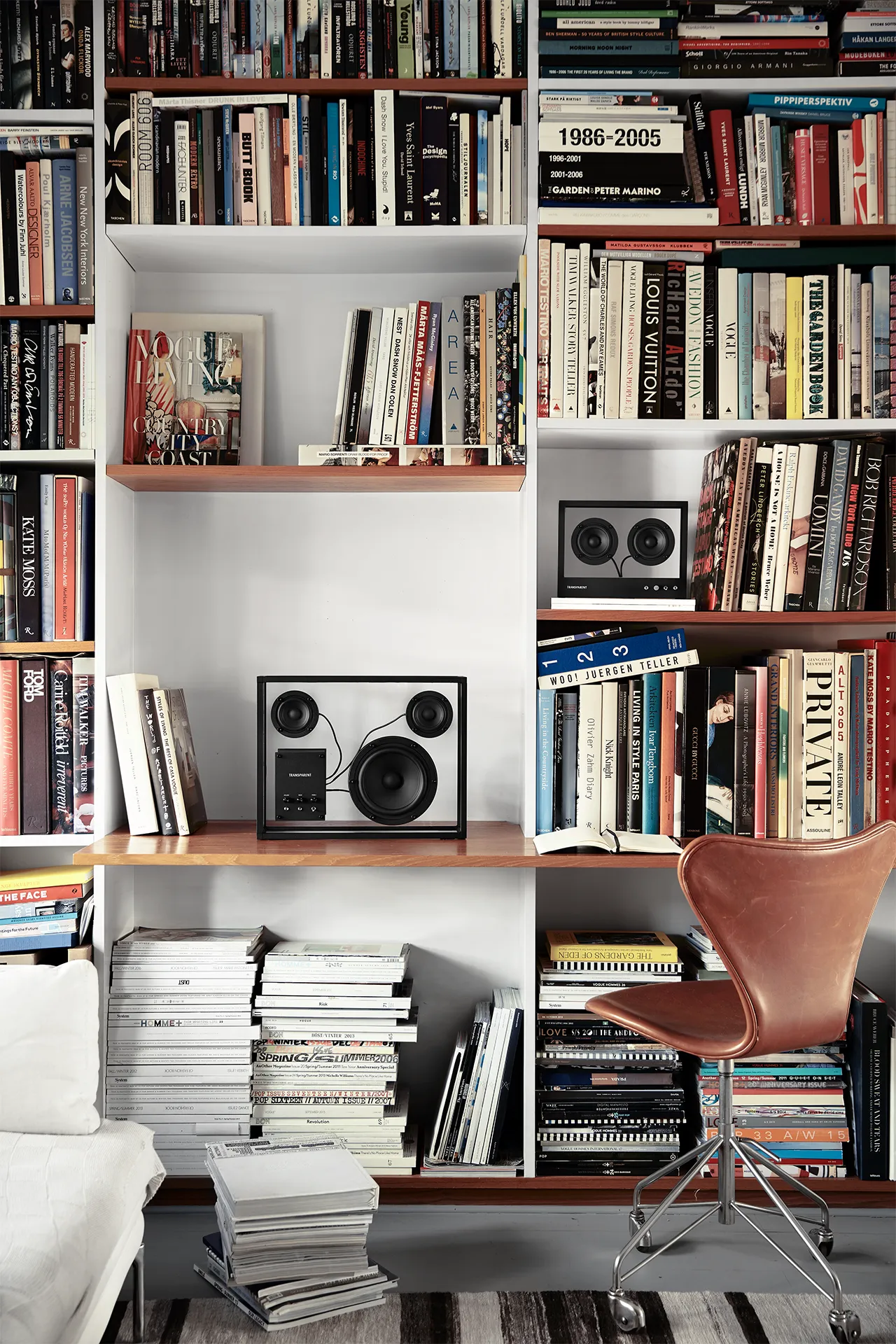 Transparent Speaker