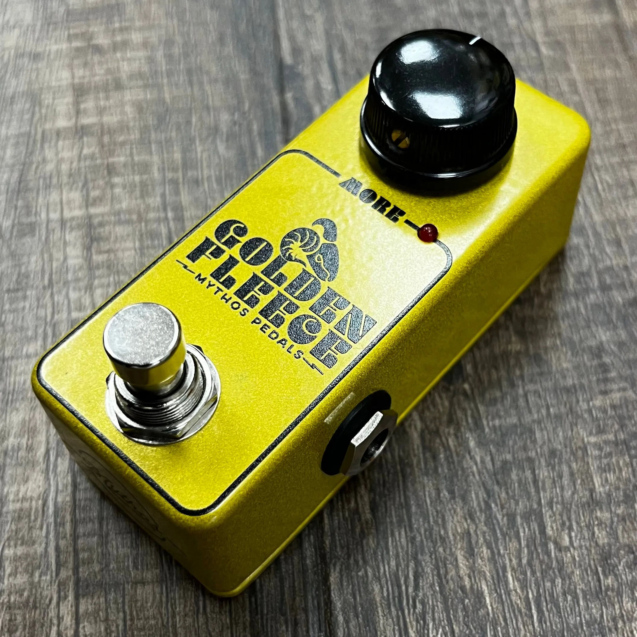 Used Mythos Golden Fleece Fuzz w/Box TFW476
